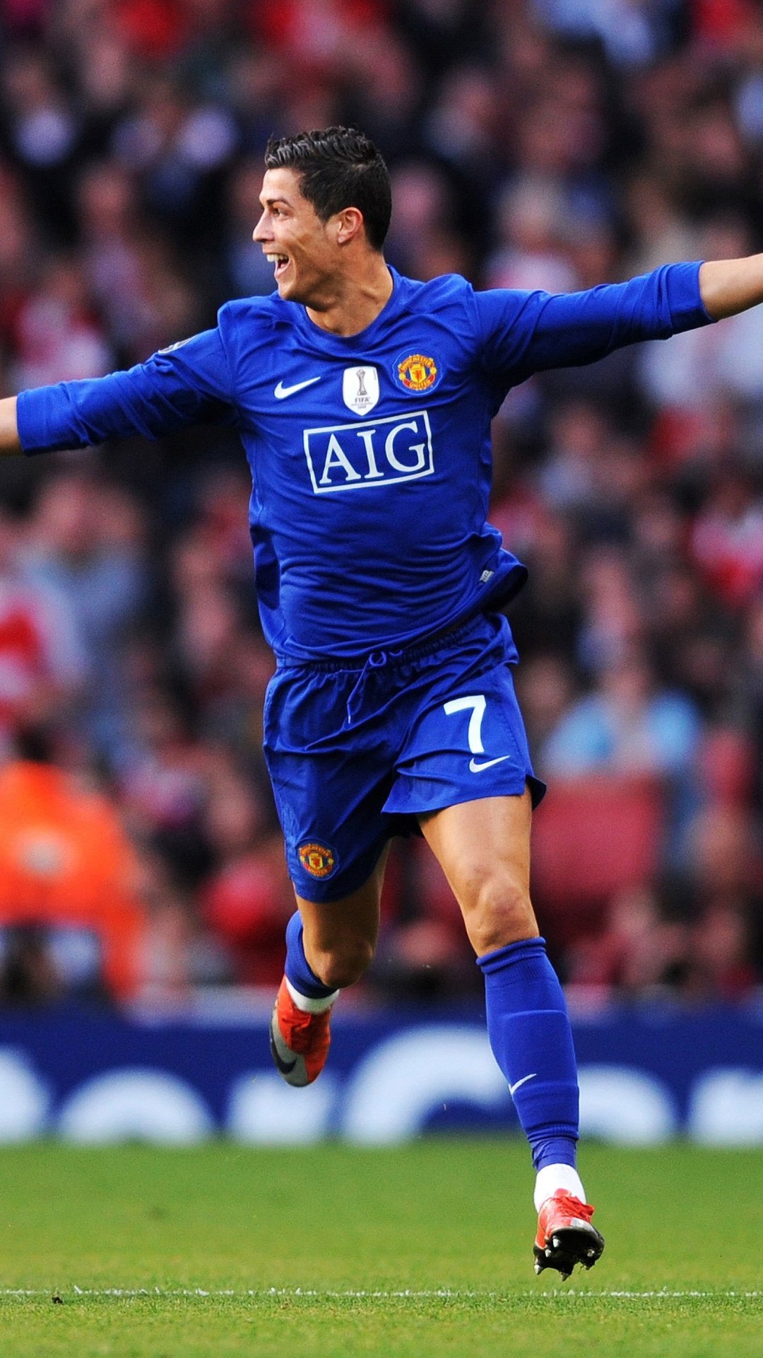 Cristiano ronaldo manchester united Wallpapers Download | MobCup