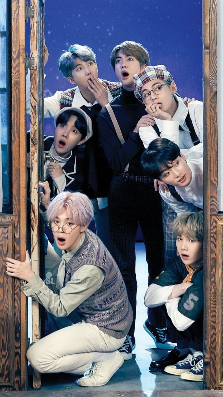 BTS Members - Shocking Expressions Wallpaper Download | MobCup