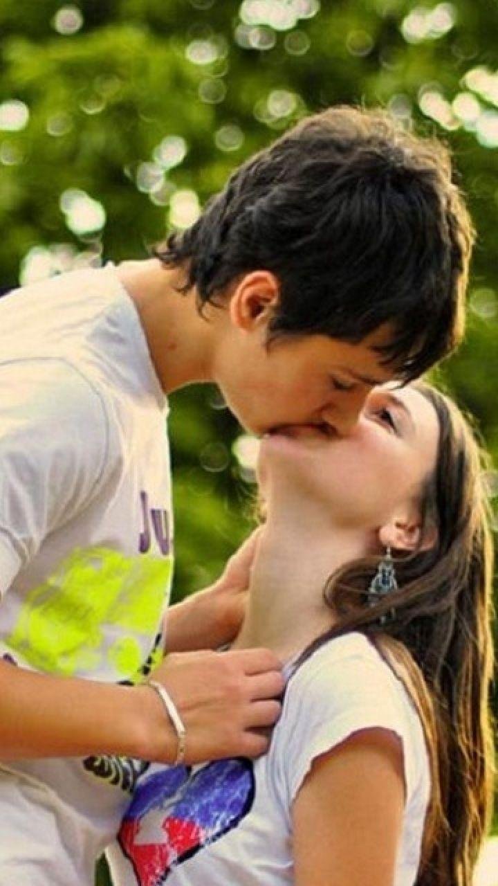 Couple Kissing Photos, Download The BEST Free Couple Kissing Stock Photos & HD  Images
