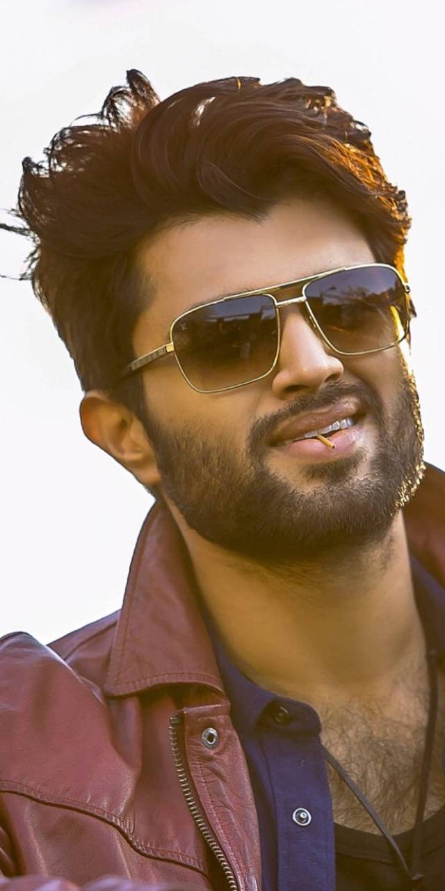 Vijay Deverakonda In Black Blazer Wallpapers Download | MobCup