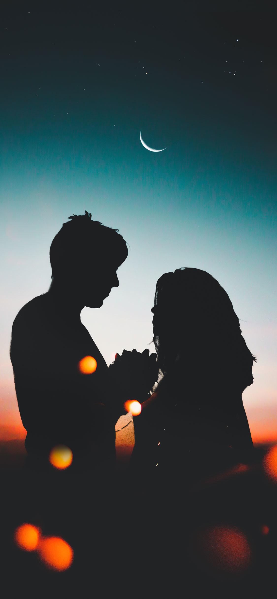 Silhouette Couple