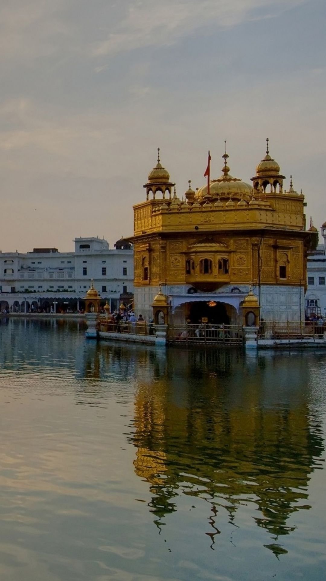 Golden Temple In Amritsar Punjab India Stock Photo - Download Image Now -  iStock