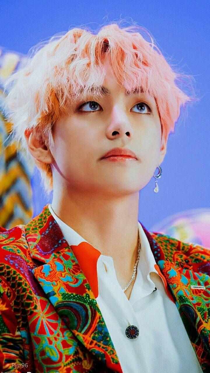 Cute Bts Kim Taehyung Wallpaper Download | MobCup