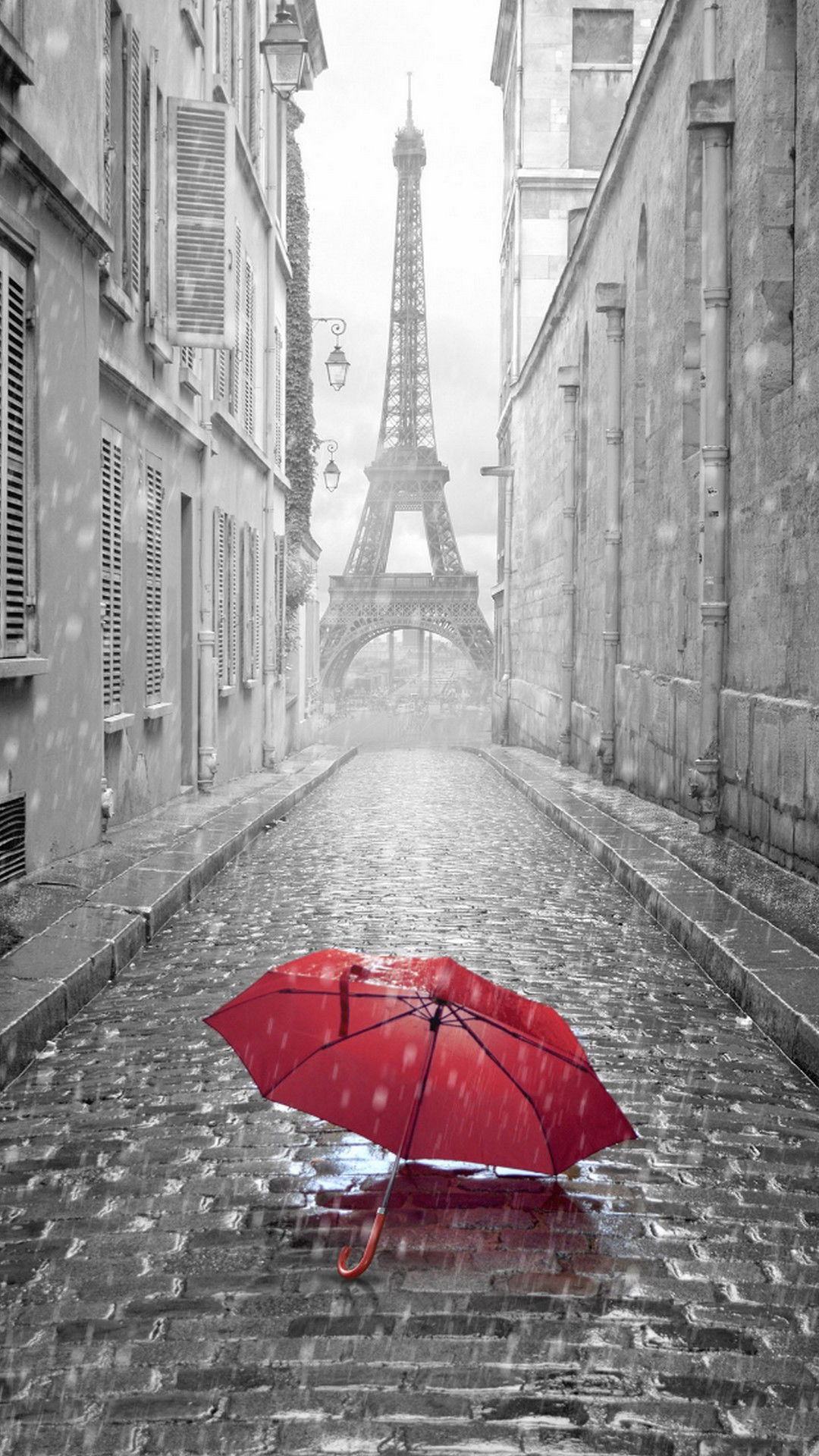 Rainy Eiffel Tower