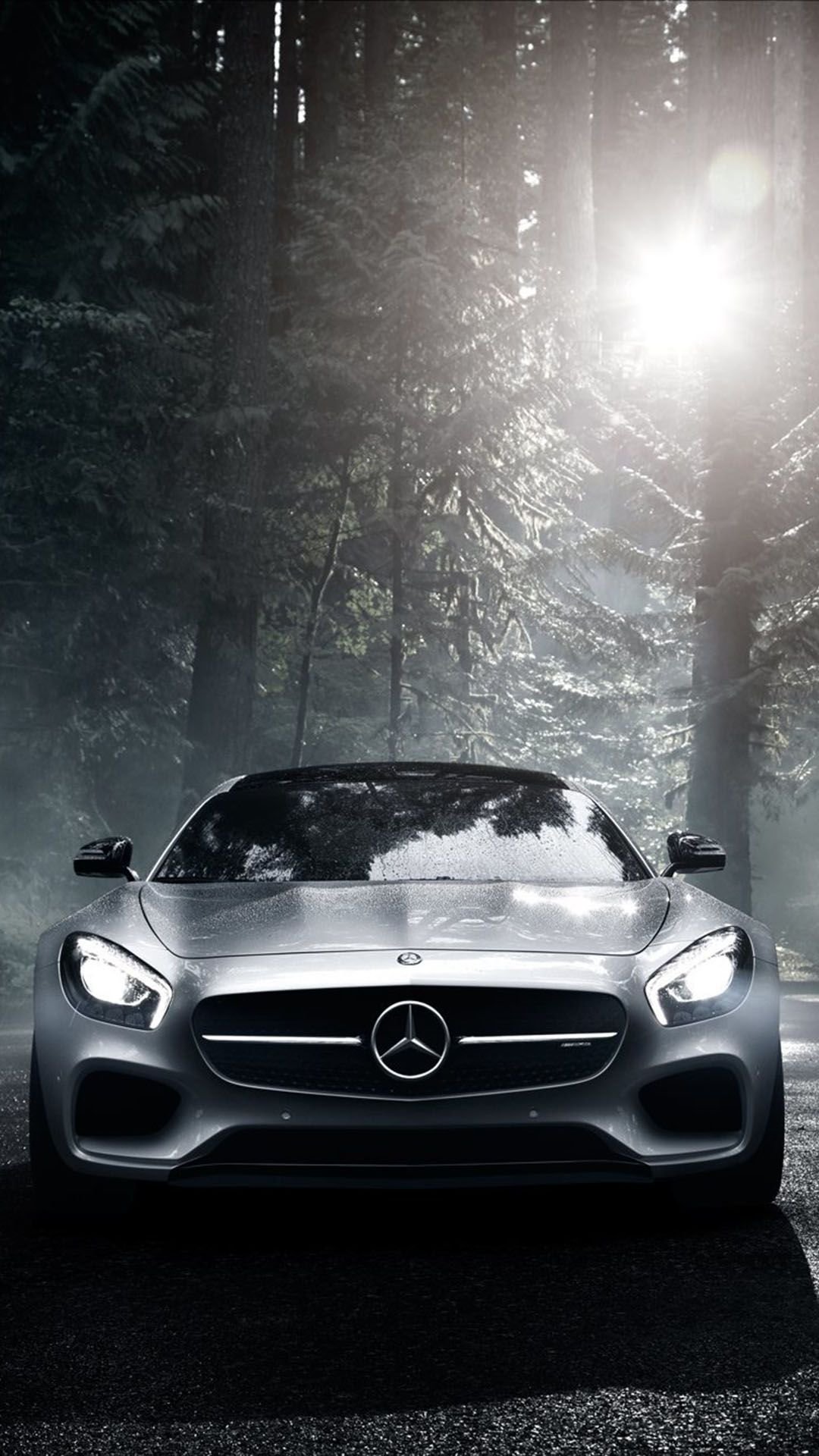 White Mercedes Benz Cars · Free Stock Photo