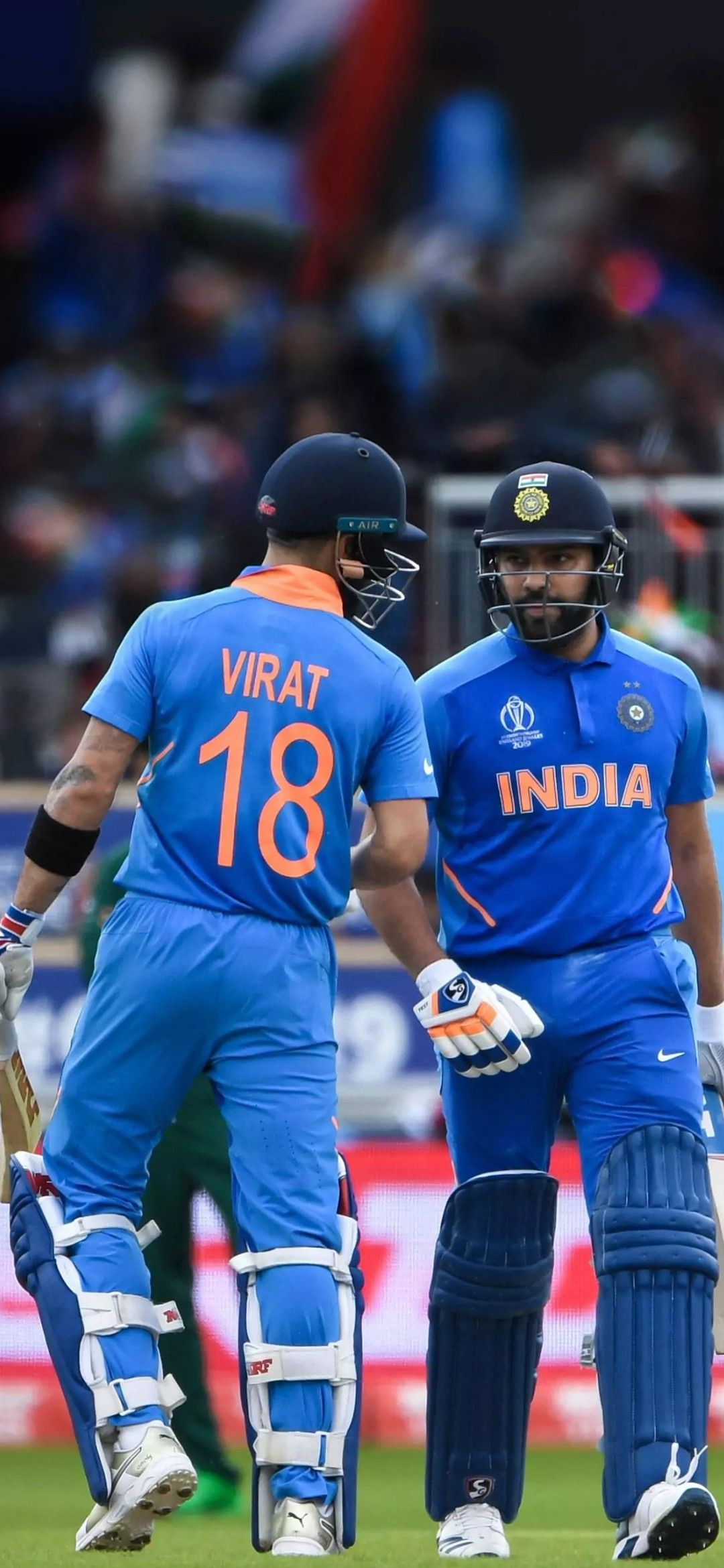 Virat Kohli And Rohit Sharma Hugging Wallpaper Download | MobCup