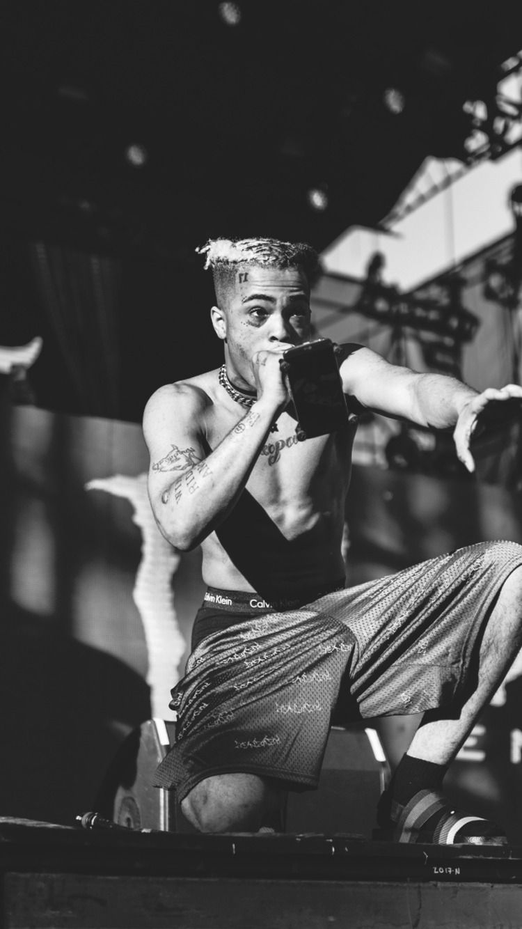 Xxxtentacion With Wings Wallpaper Download Mobcup 