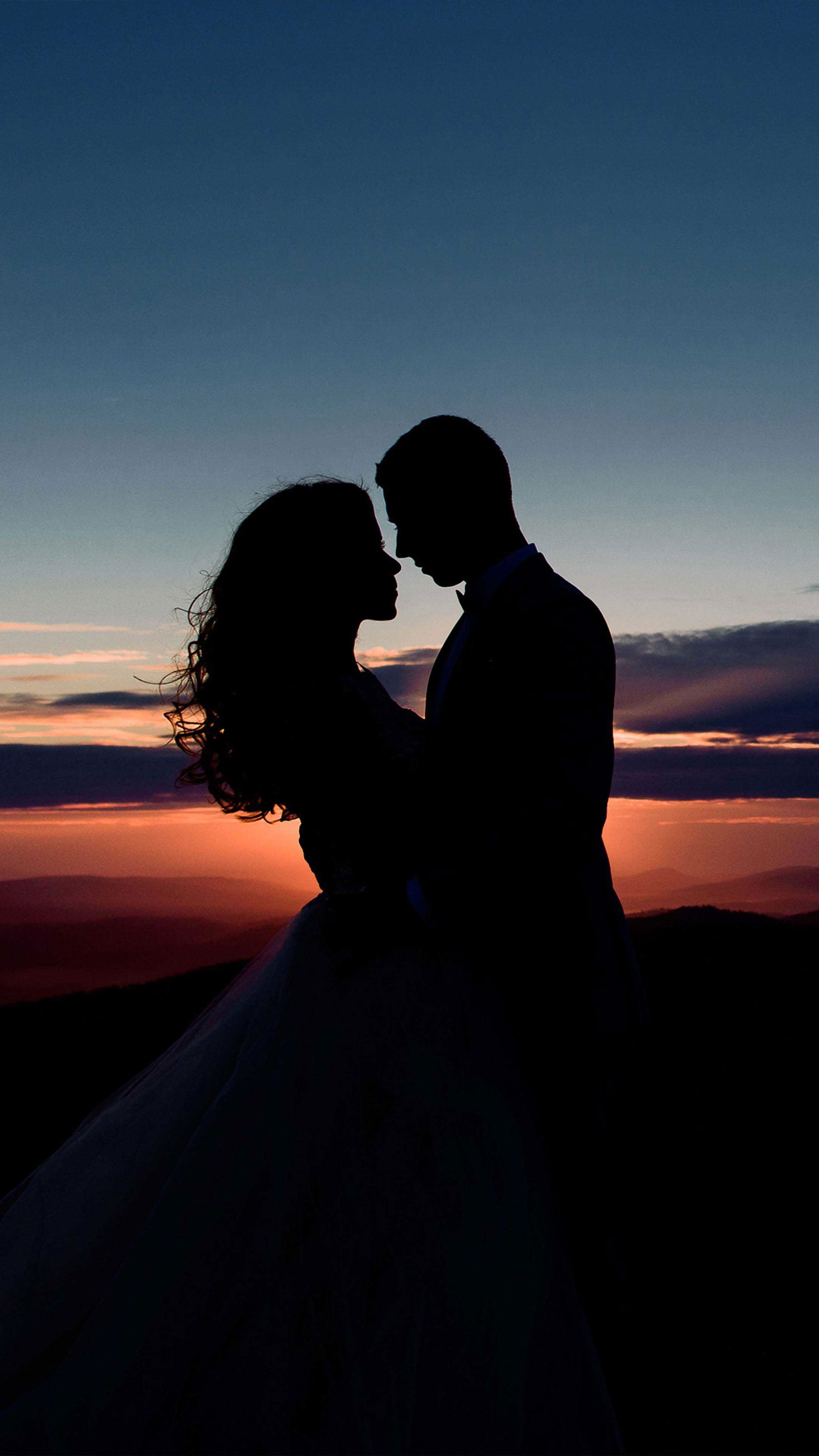 Romantic Couple Silhouette