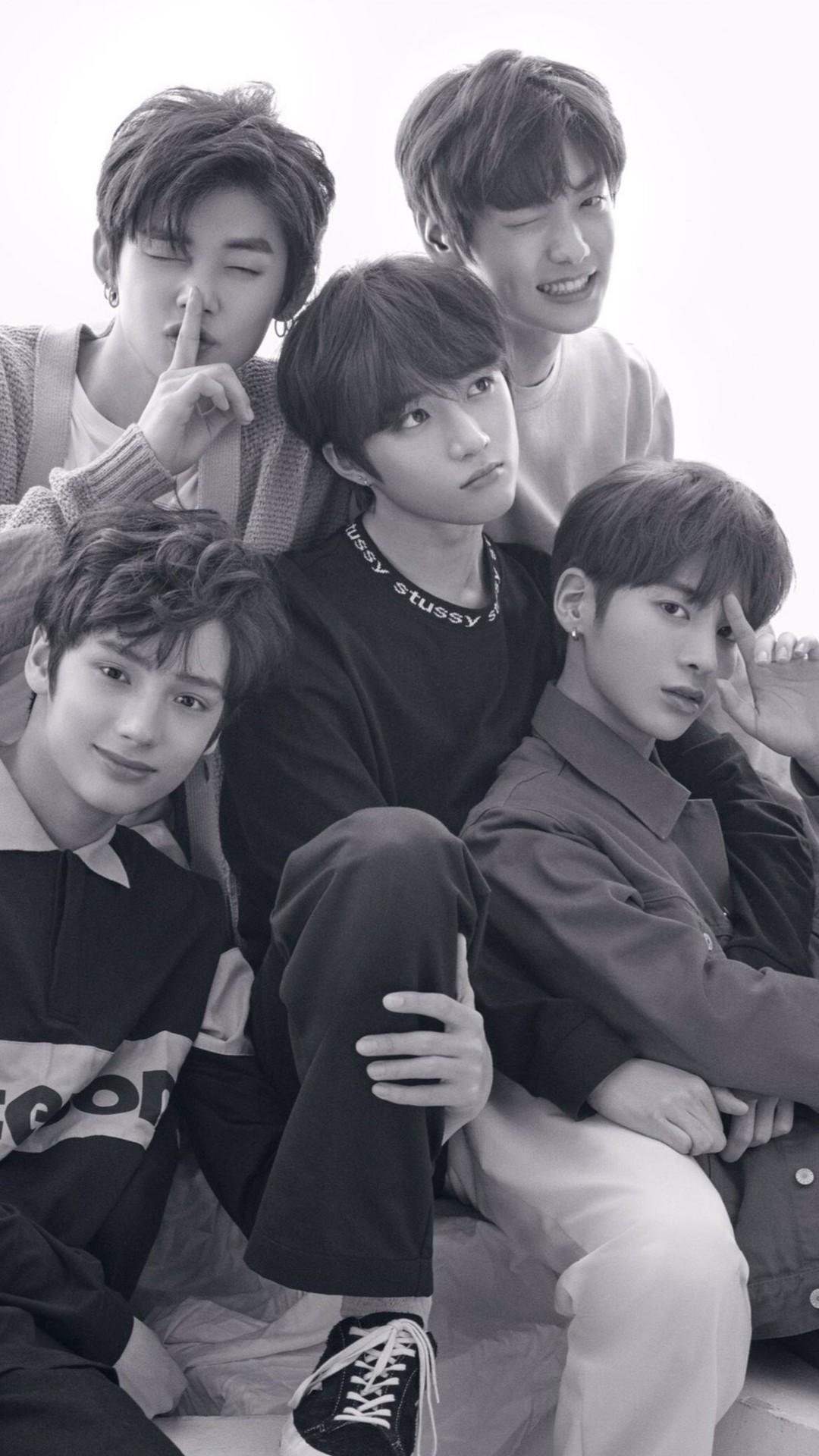 Bts txt twice Wallpapers Download | MobCup