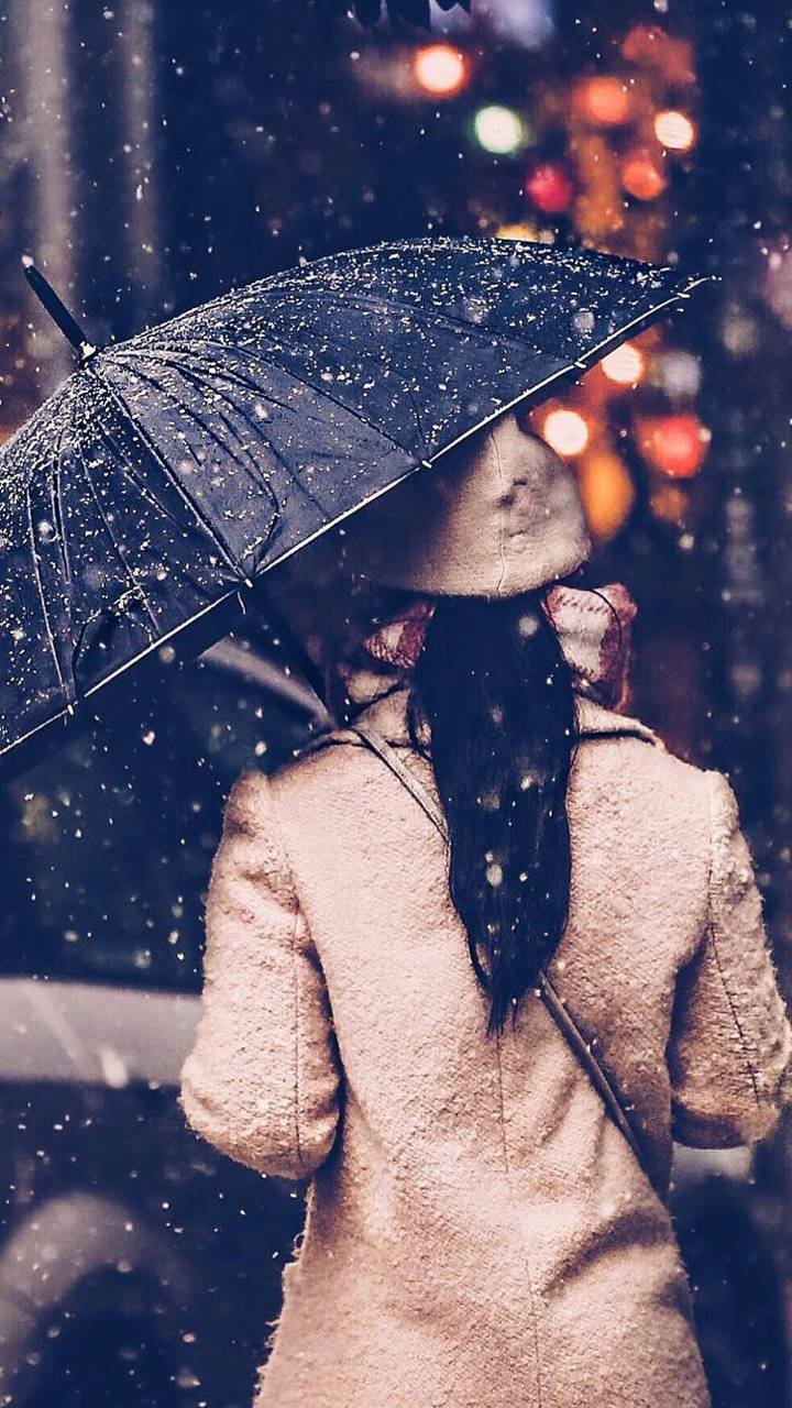 Girl With Umbrella Wallpaper Download | MobCup