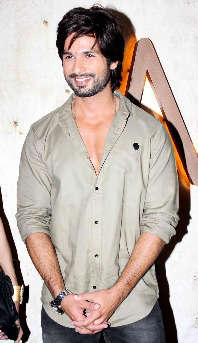 Shahid Kapoor Wallpapers APK for Android Download